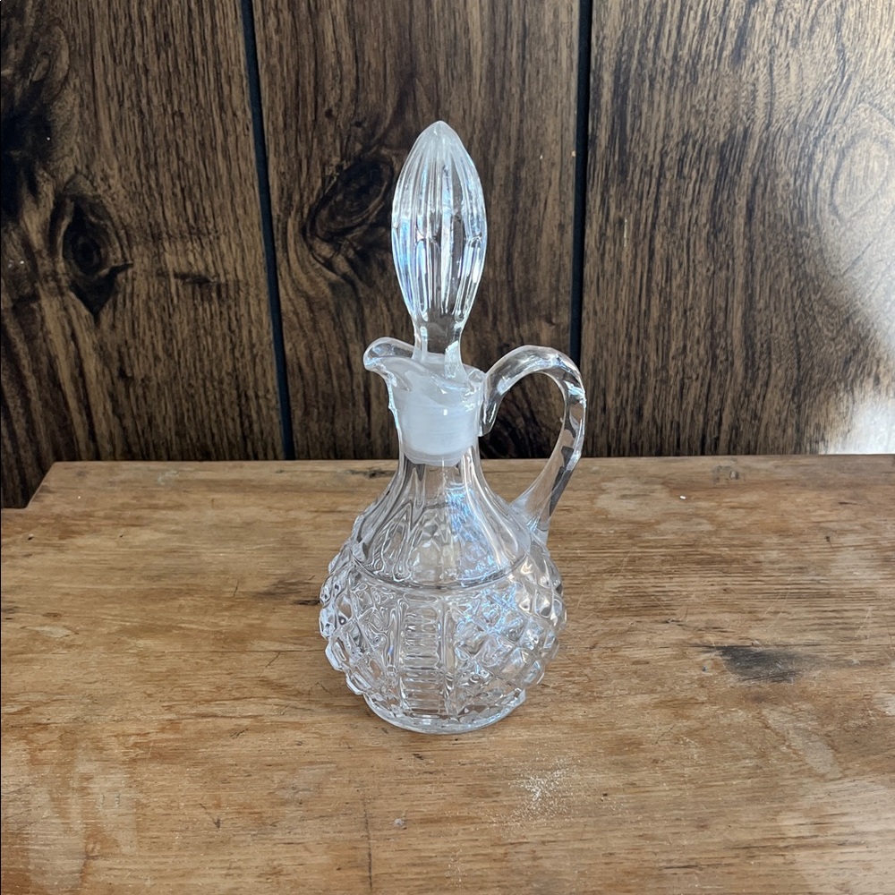 Miniature Elegant Clear Glass Decanter with Stopper